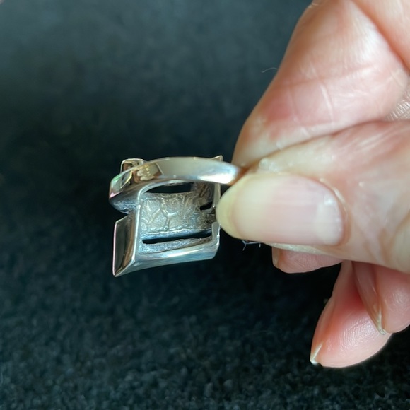 Iridescent Pink Shell Sterling Ring - Picture 3 of 3